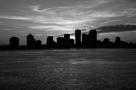New Orleans, LA hero